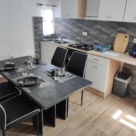 Apartman Selce Exterior photo