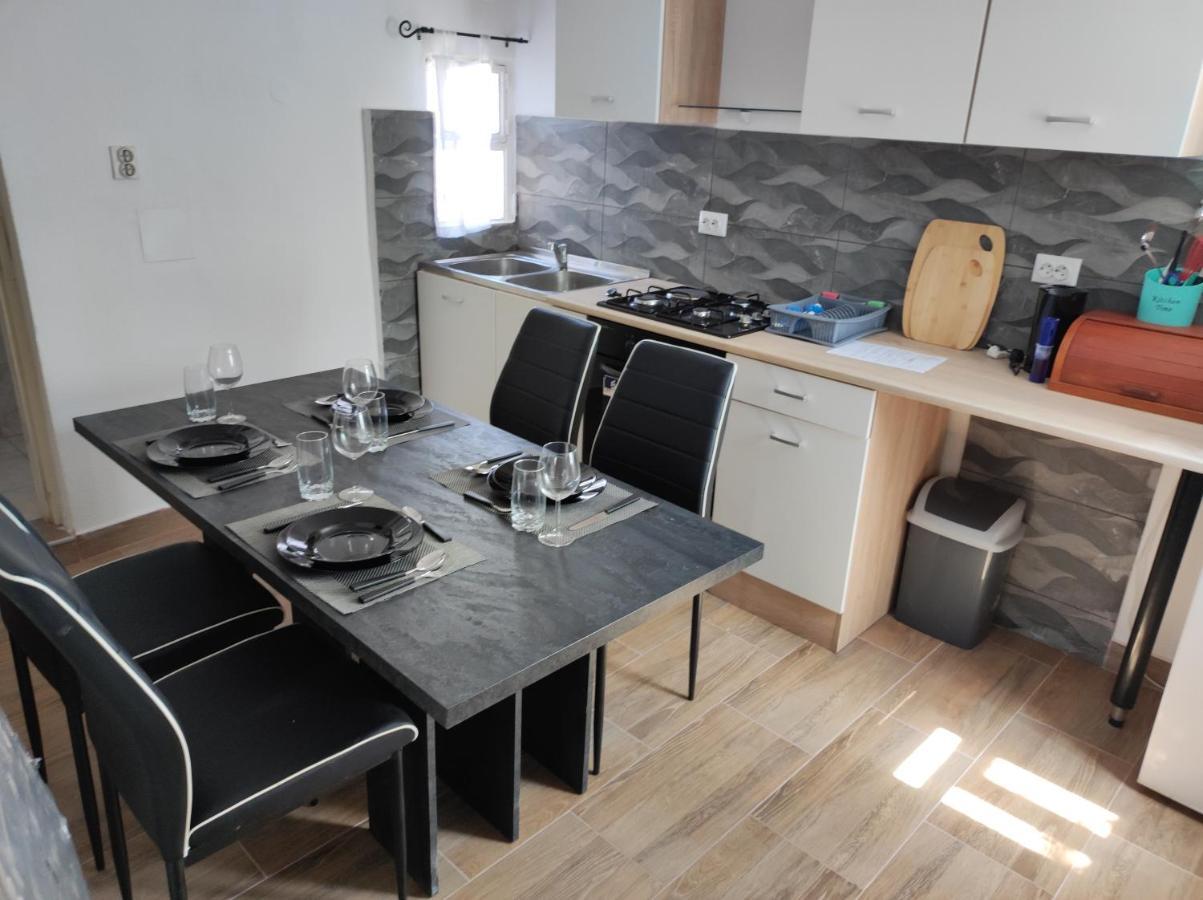 Apartment Apartman Selce
